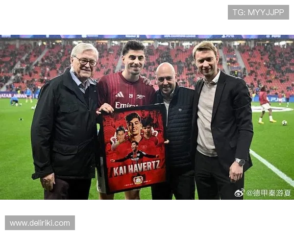 拜仁欧冠表现波动,德甲霸主地位与欧战竞争力面临双重考验 拜仁欧冠表现波动,德甲霸主地位与欧战竞争力面临双重考验