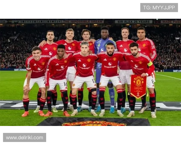 曼联:豪门光环之下,战术混乱与球星失衡酿危机 曼联:豪门光环之下,战术混乱与球星失衡酿危机