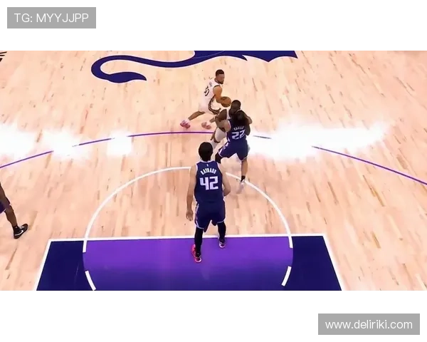 格林内线防守+挡拆组织提升球队效率明显优于克莱